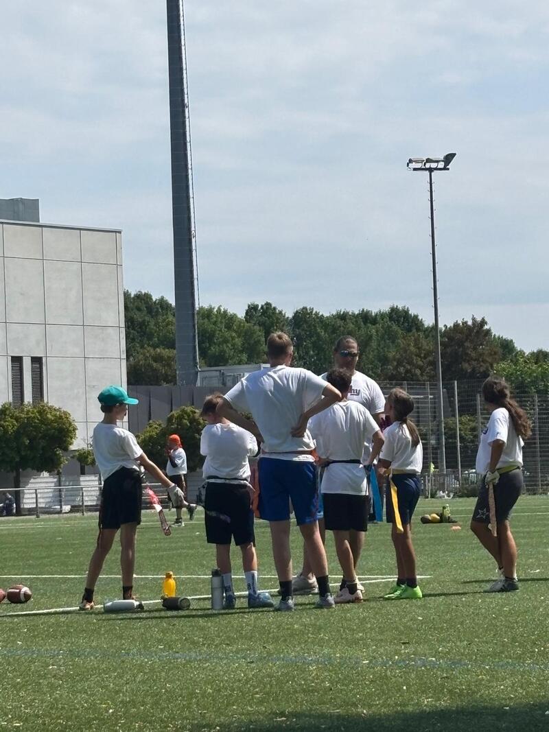 Panthers beim New York Giants x Galaxy Junior Flag Camp